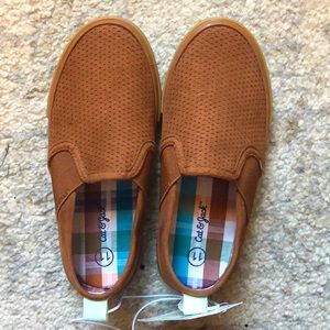 Toddler boys slip on shoes.  Size 11.